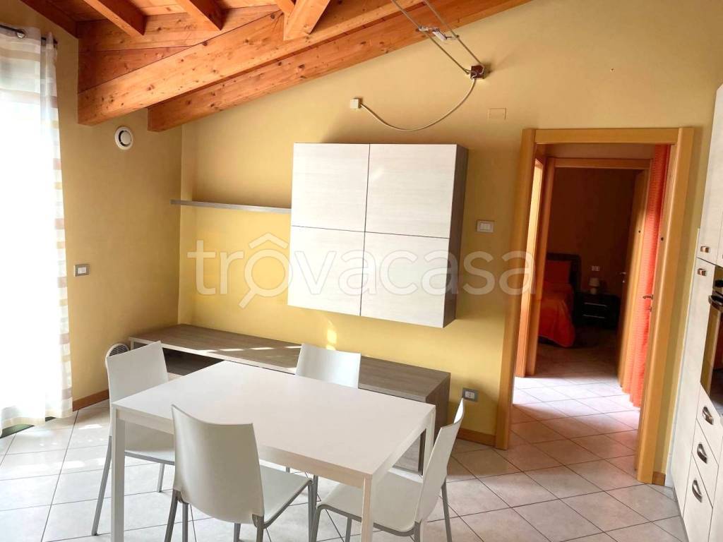 Appartamento in vendita a Brignano Gera d'Adda via San Francesco d'Assisi