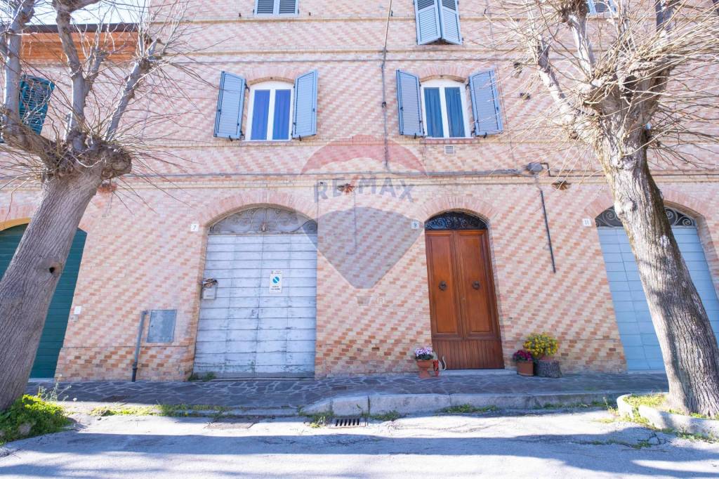 Appartamento in vendita a Castelbellino roma, 9