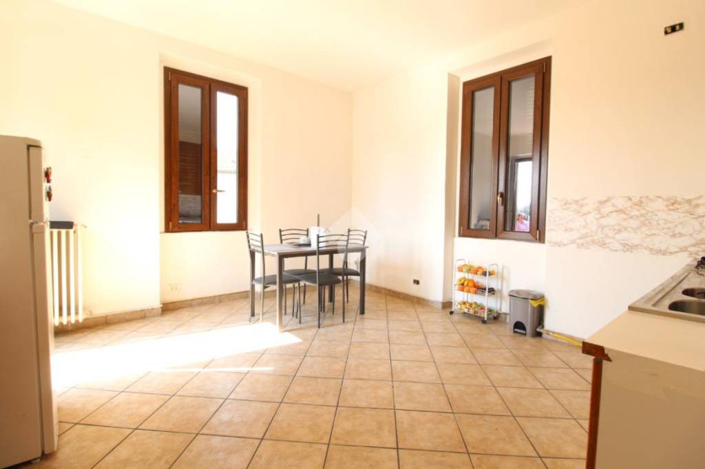 Appartamento in vendita a Merate via Statale d. Lago di Como e d. Spluga, 117