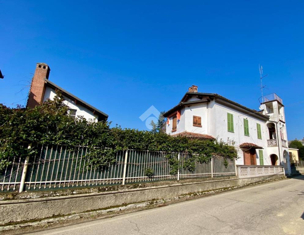 Villa in vendita a Castelnuovo Bormida via bruno gaioli, 74