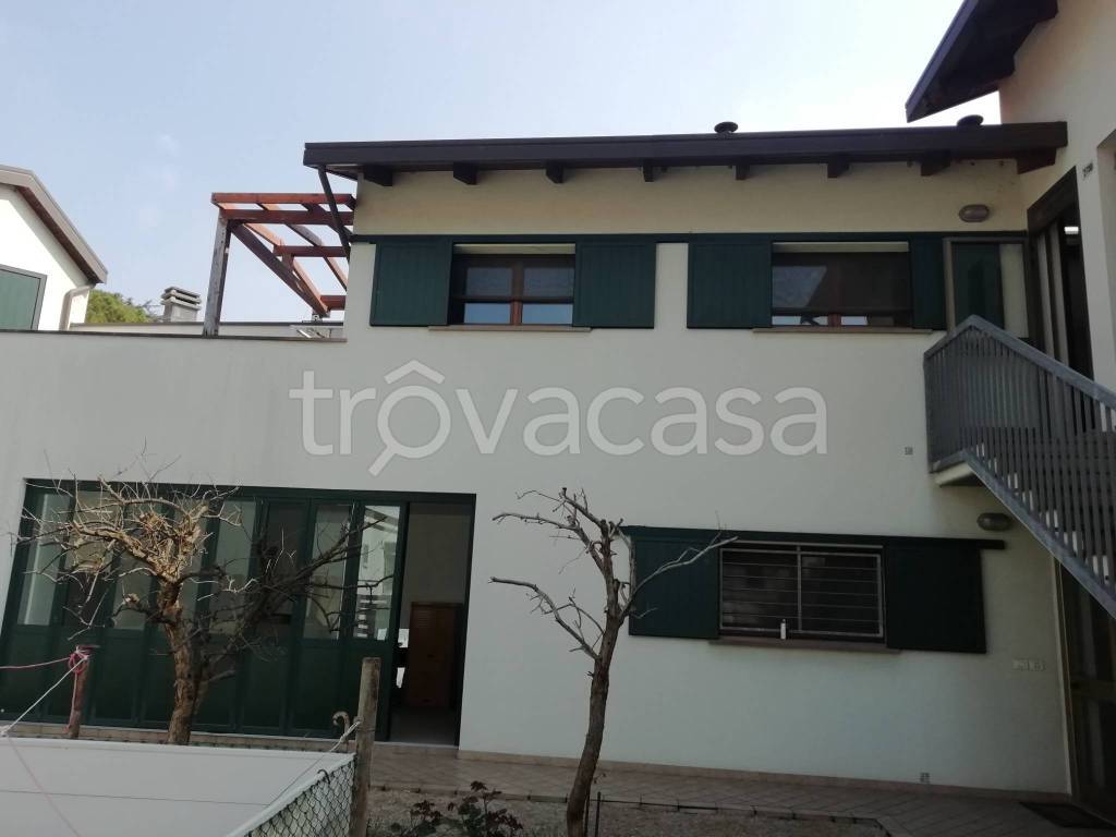 Villa Bifamiliare in vendita a Cesena via Cerchia di Sant'Egidio, 2730