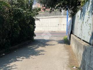 Posto auto in vendita a genova via costantino reta