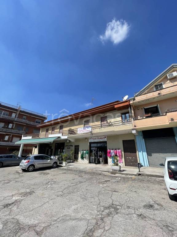 Appartamento in vendita a Frosinone viale America Latina, 240