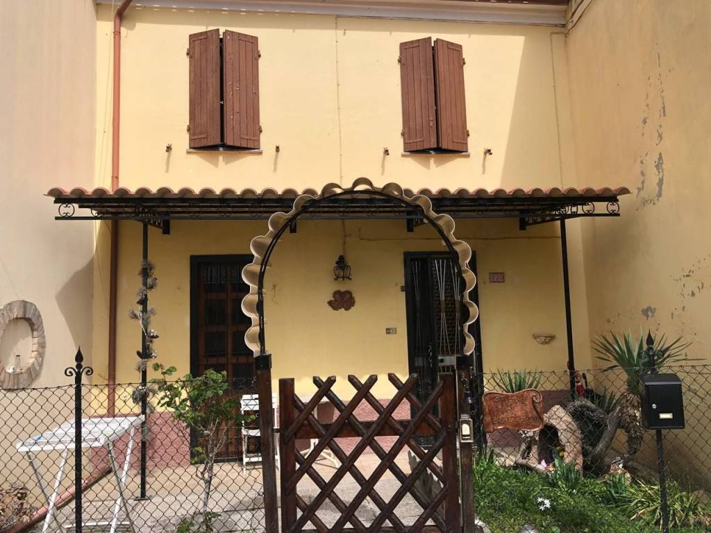 Villa a Schiera in in vendita da privato a Santarcangelo di Romagna via Casale San Vito, 890