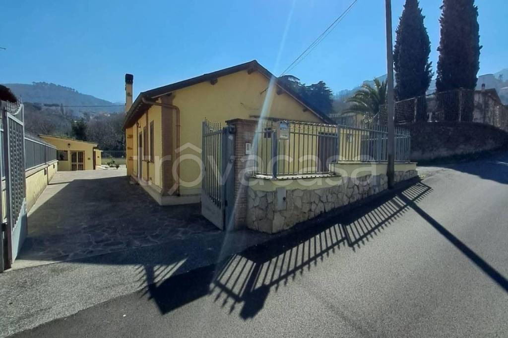 Villa in in vendita da privato a Rocca di Papa via Focicchia, 36