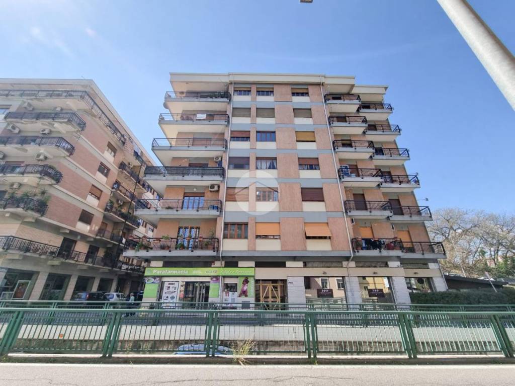 Appartamento in vendita a Cosenza tunnel Pasquale Rossi, 73