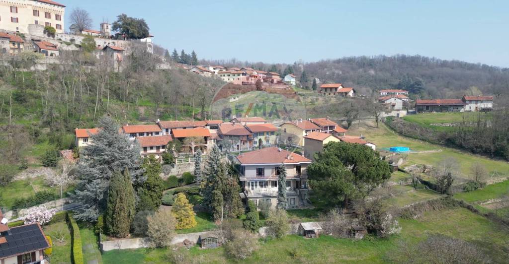 Villa in vendita a Roppolo via al Castello, 16