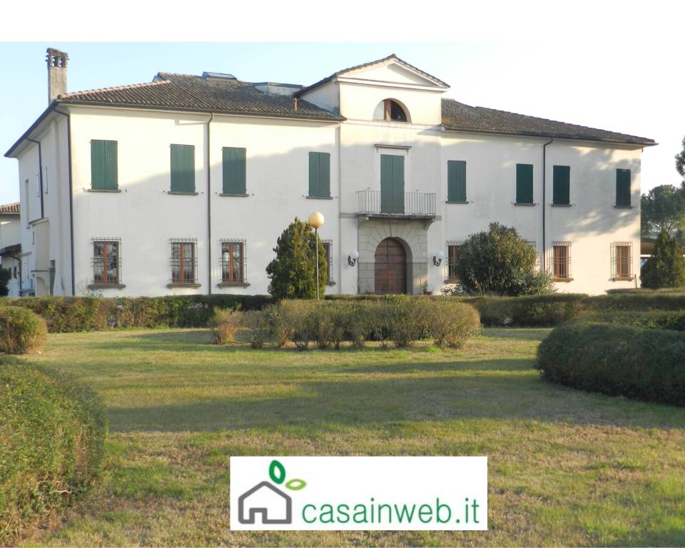 Villa Bifamiliare in vendita a Lugo