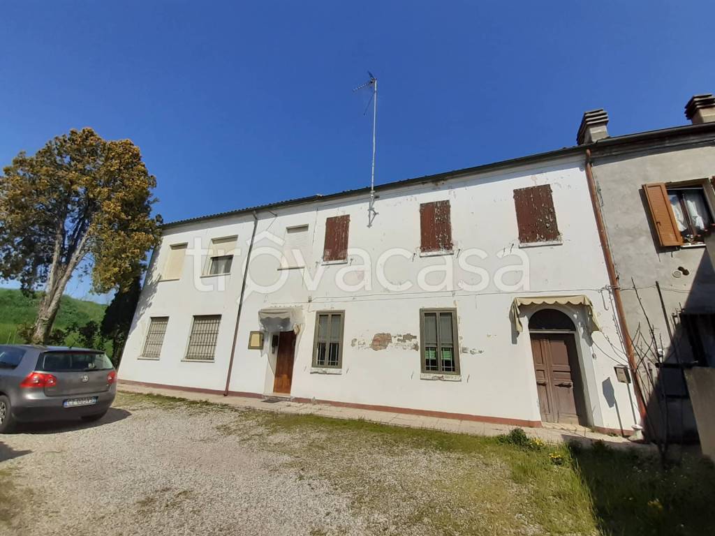 Casa Indipendente in vendita a Ferrara piazza Fetonte, 32
