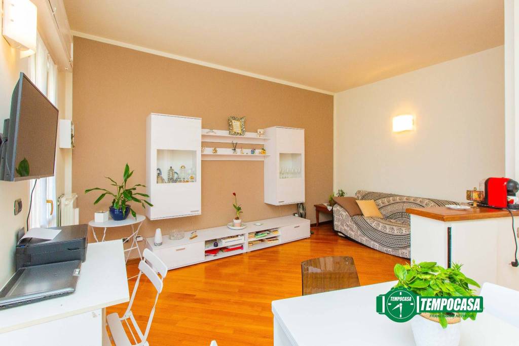 Appartamento in vendita a Oleggio via Novara