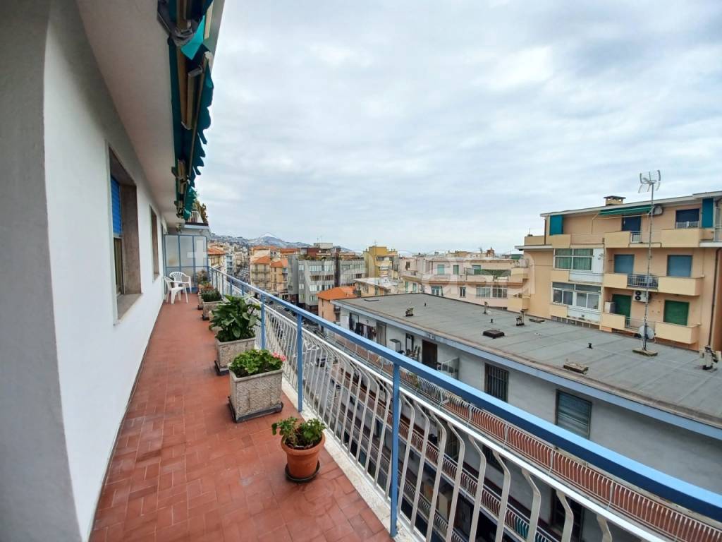 Appartamento in vendita a Sanremo via San Francesco, 93