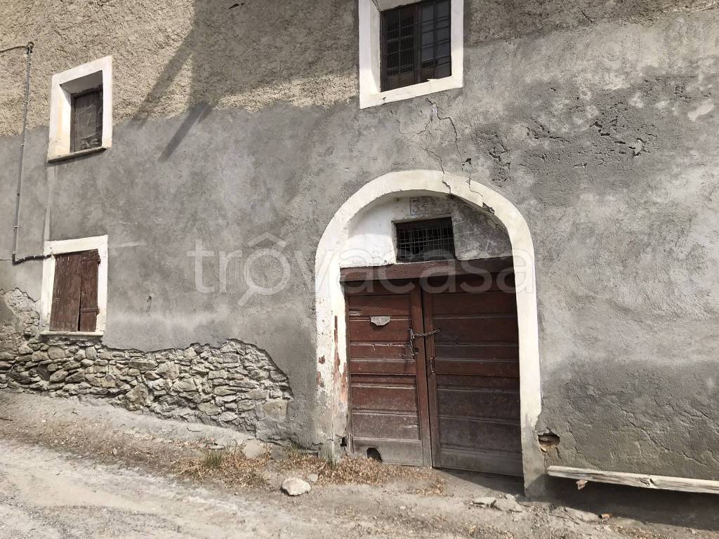 Casa Indipendente in vendita a Bardonecchia strada Provinciale di Millaures