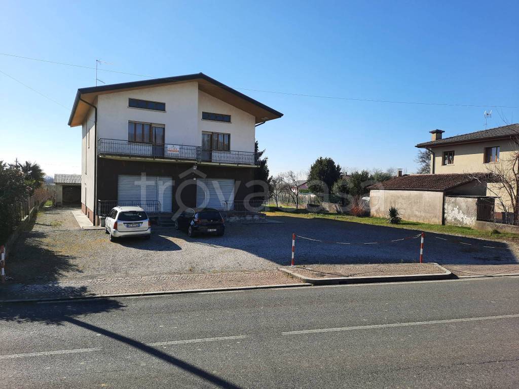 Villa in vendita a Faedis via Soffumbergo, 74