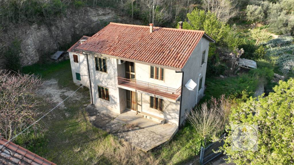 Casa Indipendente in vendita a Lozzo Atestino via pergolette
