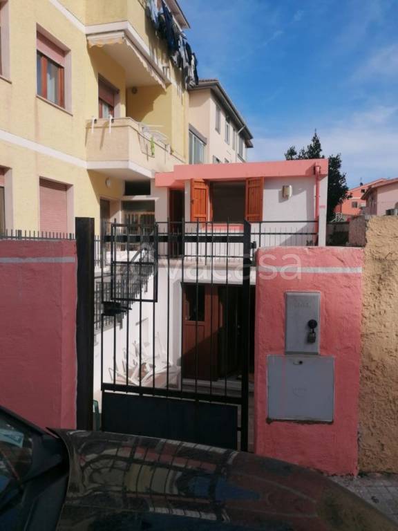 Casa Indipendente in vendita ad Alghero via Monte d'Olla