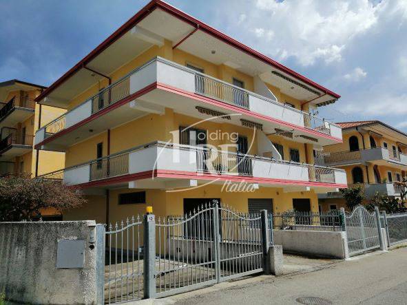 Appartamento in vendita a Guardia Piemontese via Reggio Calabria 12