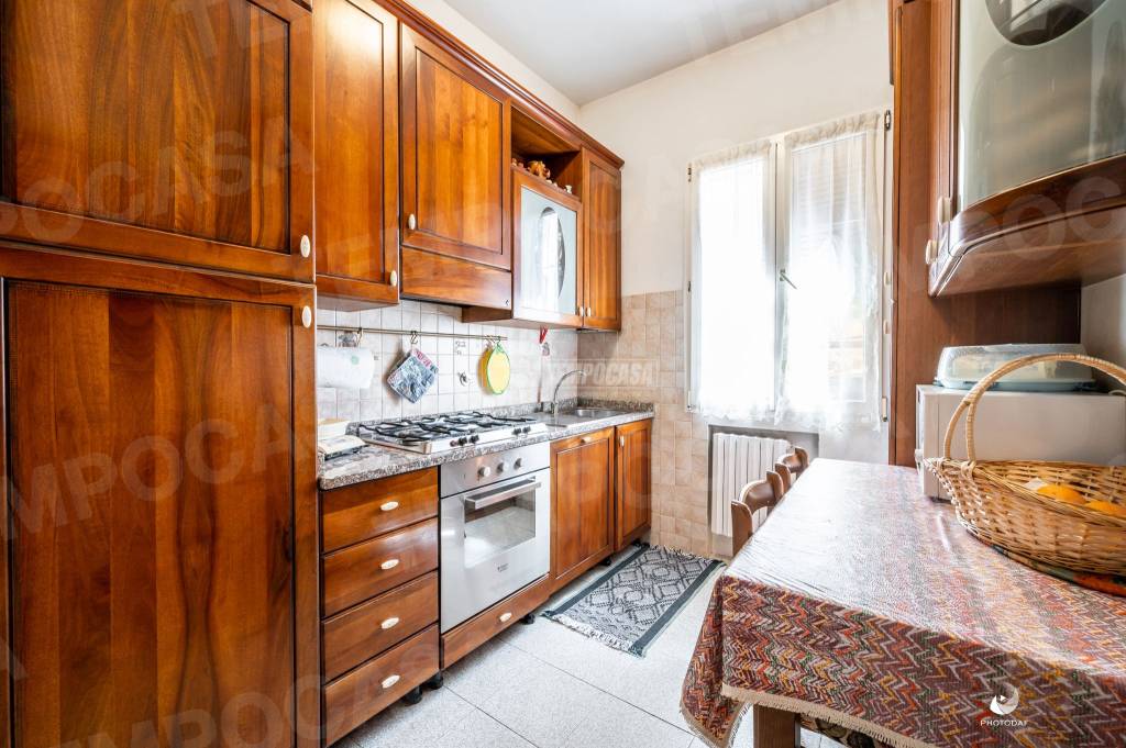 Appartamento in vendita a Reggio nell'Emilia via Redipuglia 5