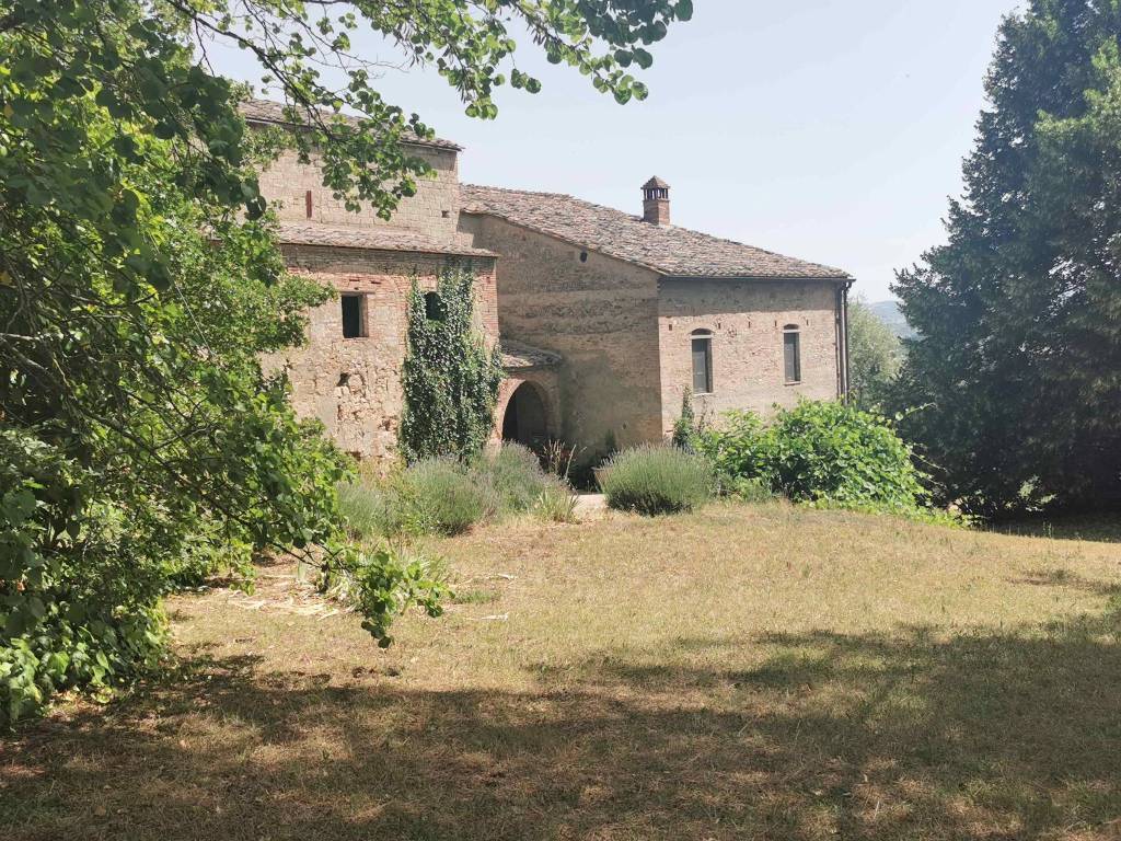 Casale in vendita a San Gimignano strada Provinciale di San Gimignano