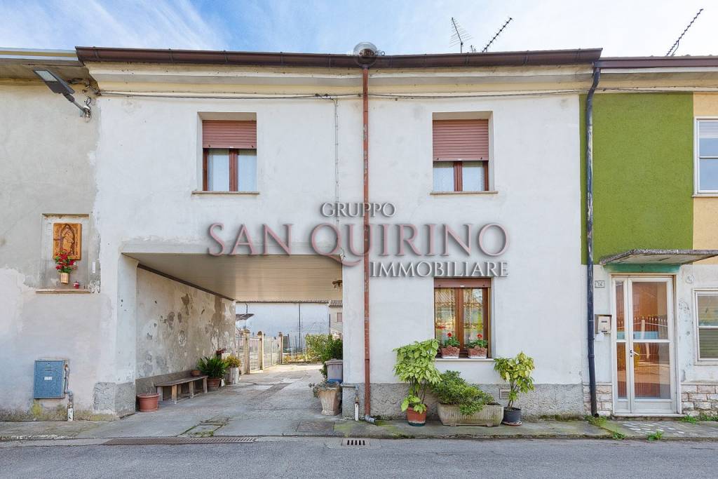 Villa a Schiera in vendita a Viadana via Magistrello, 20
