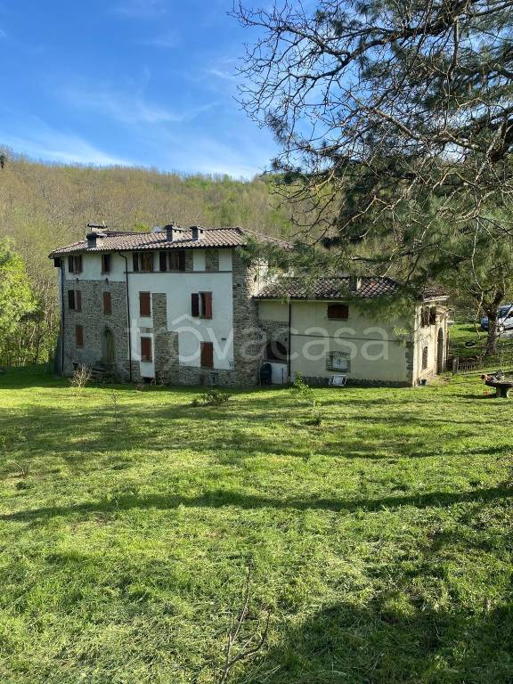 Casale in in vendita da privato a Tornolo via Lusardi, 7