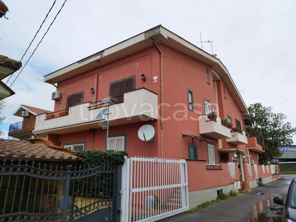 Appartamento in vendita a Monte Compatri via Casilina