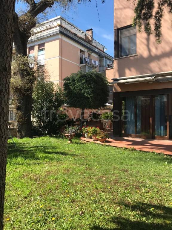 Villa in vendita a Pescara via Parco Nazionale d'Abruzzo, 23