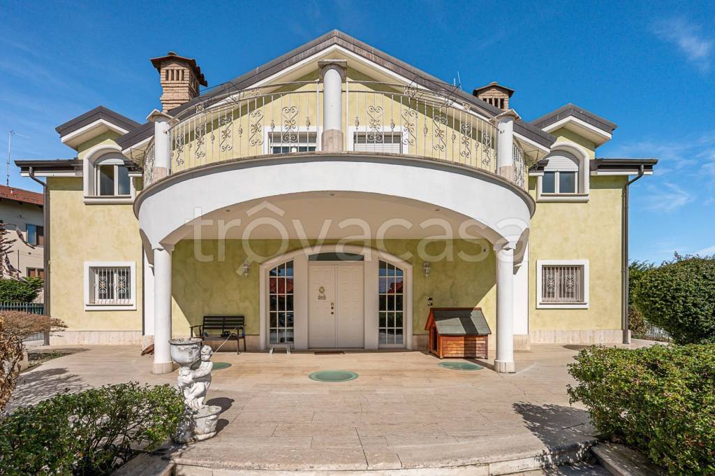 Villa in vendita a La Loggia via leonardo sciascia, 26