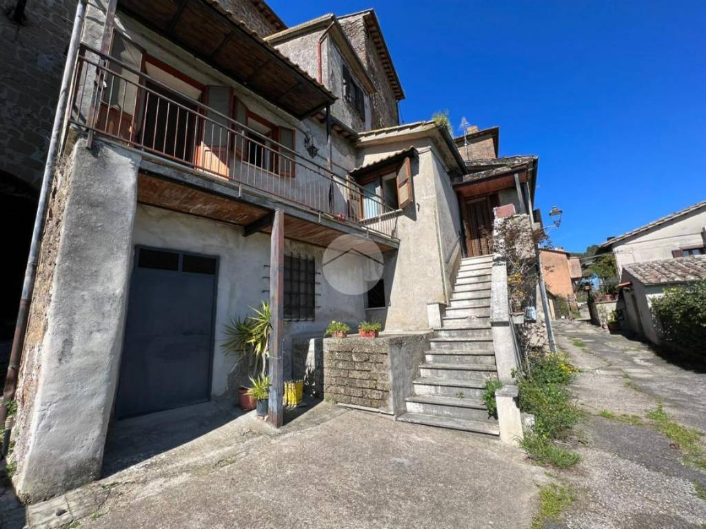 Appartamento in vendita a Magliano Sabina via Romana, 5
