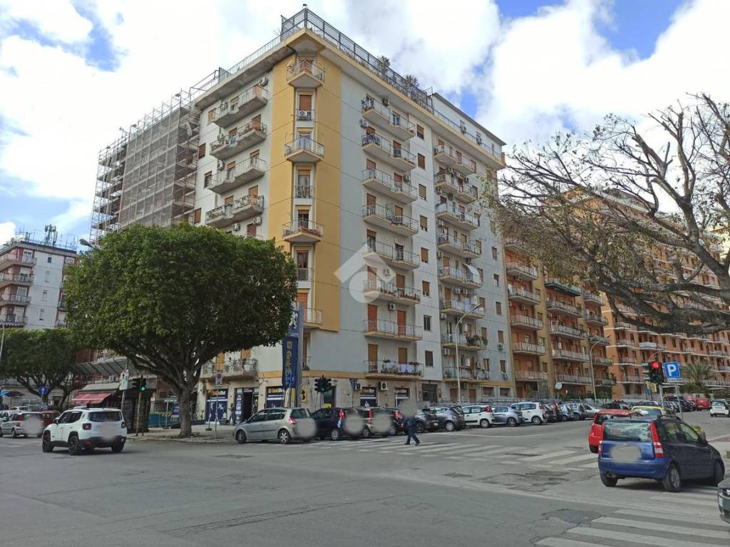 Appartamento in vendita a Palermo via ruggero marturano, 8