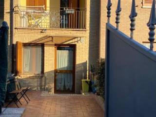 Villa a schiera in in vendita da privato a mondolfo via pergolese, 20