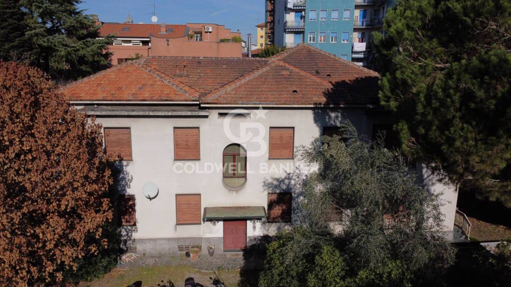 Villa in vendita a Cologno Monzese via Bolzano, 47