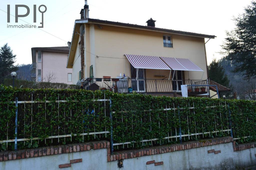 Villa in vendita a Pontinvrea via don spertino, 6