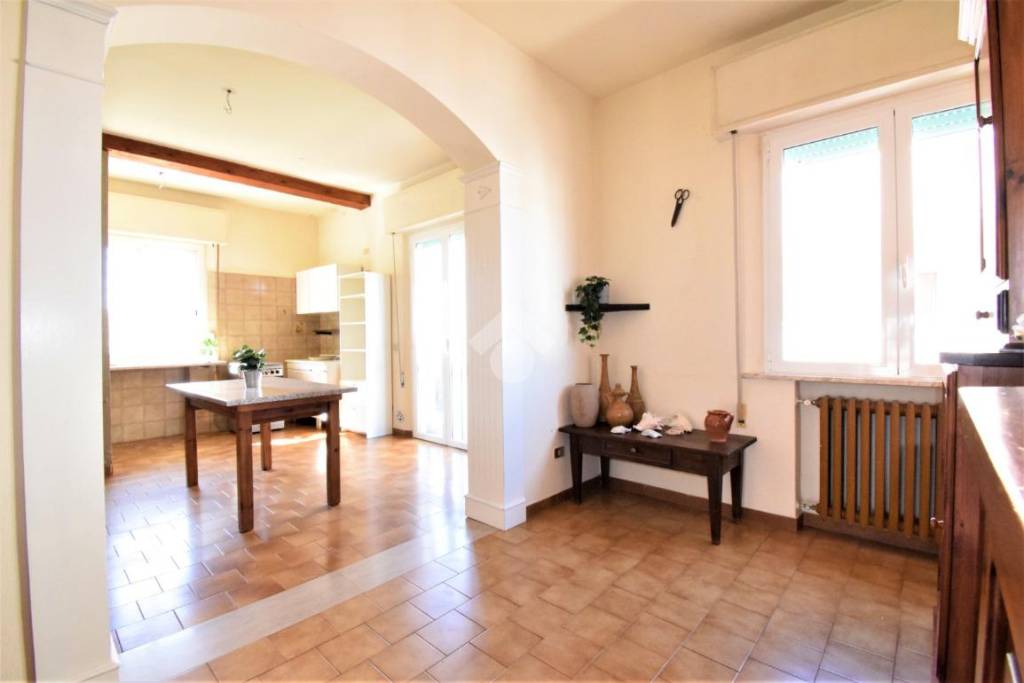 Villa Bifamiliare in vendita a Riccione viale Corsica, 32