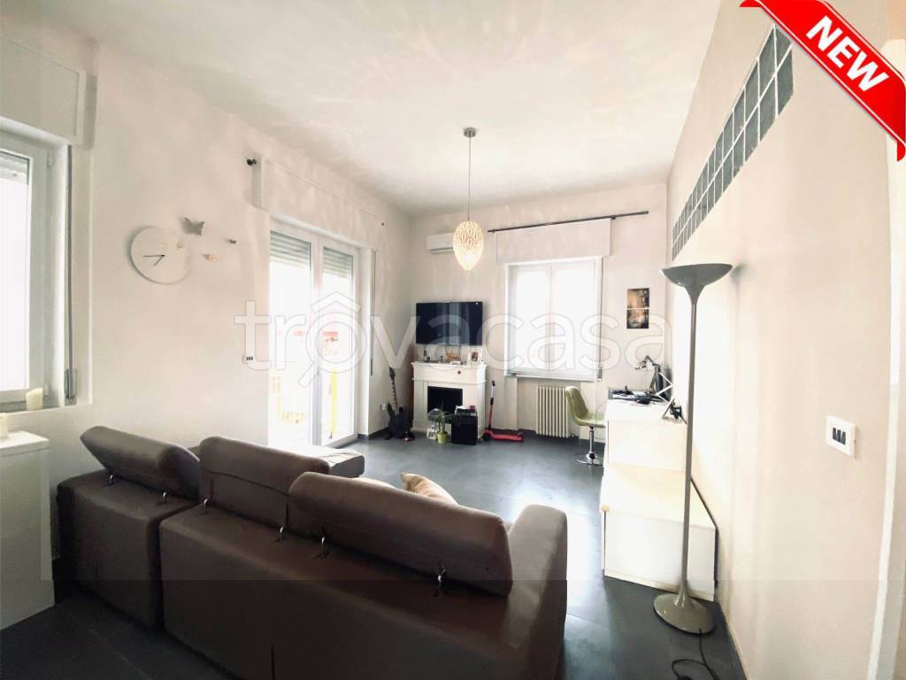 Appartamento in in vendita da privato a Casoria via Genova, 1
