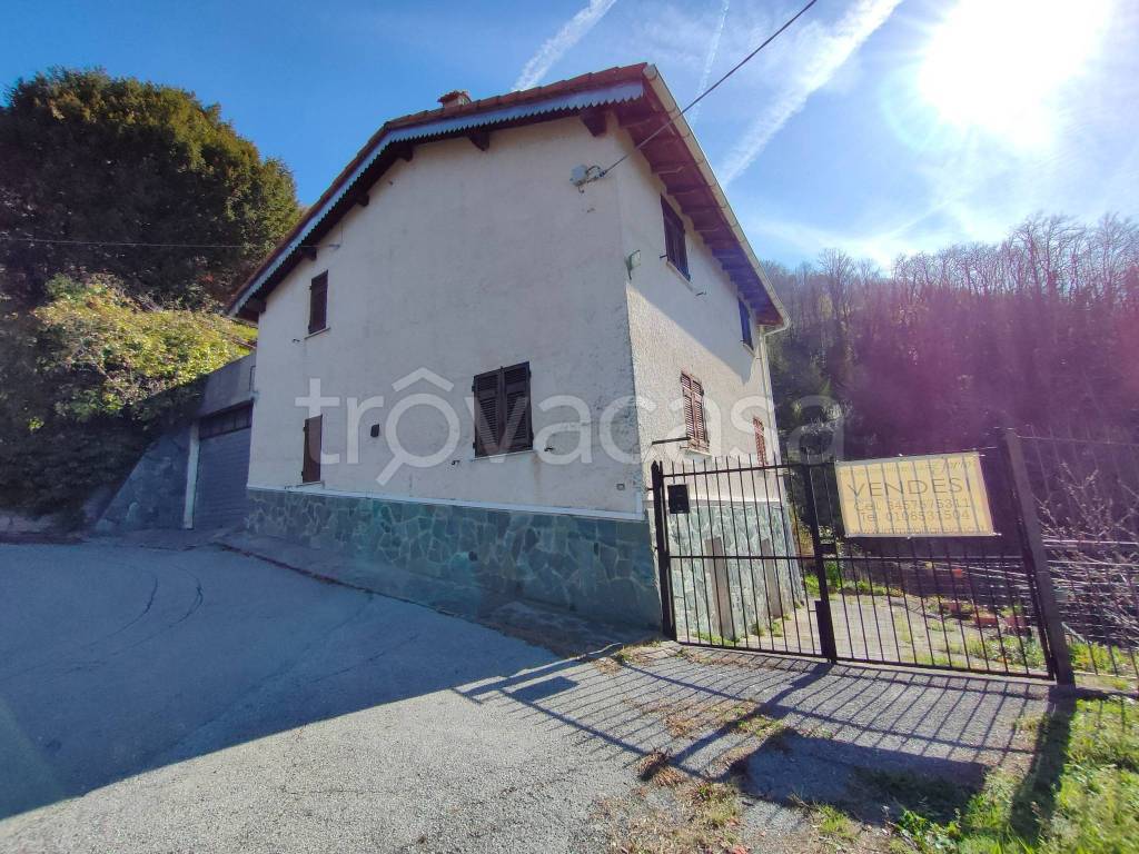 Villa in vendita a Genova via San Pietro ai Prati, 9