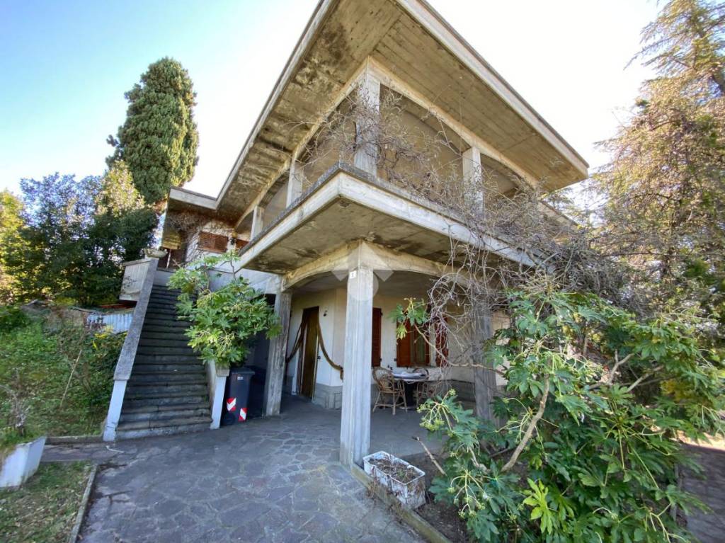 Villa Bifamiliare in vendita a Meldola strada Palareto Teodorano, 3