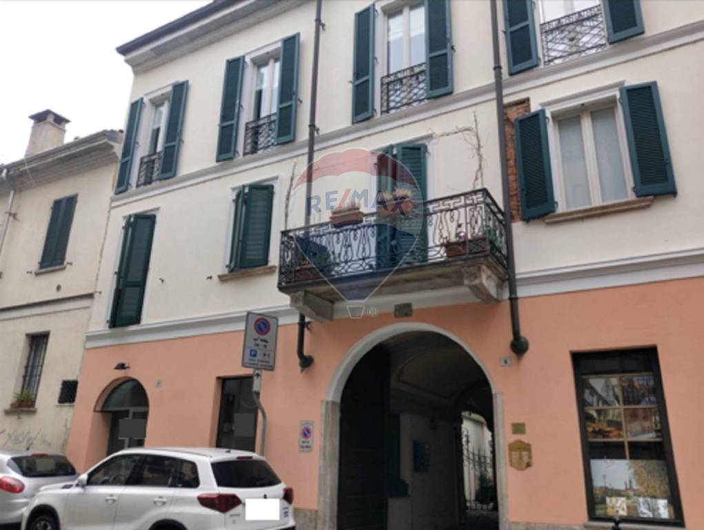 Bar in vendita a Novara via Gaudenzio Ferrari, 6