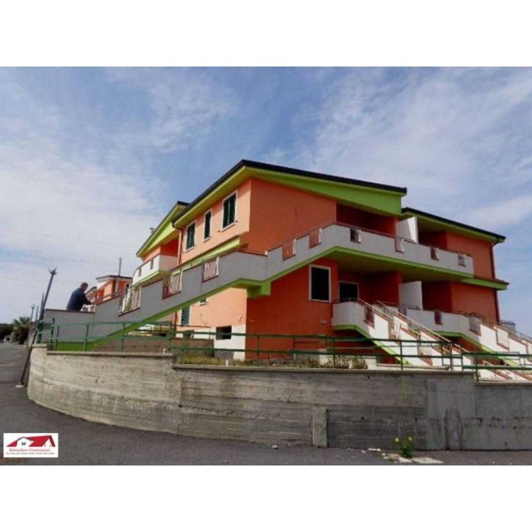 Villa a Schiera in in vendita da privato a Scalea viale Caravaggio, 38