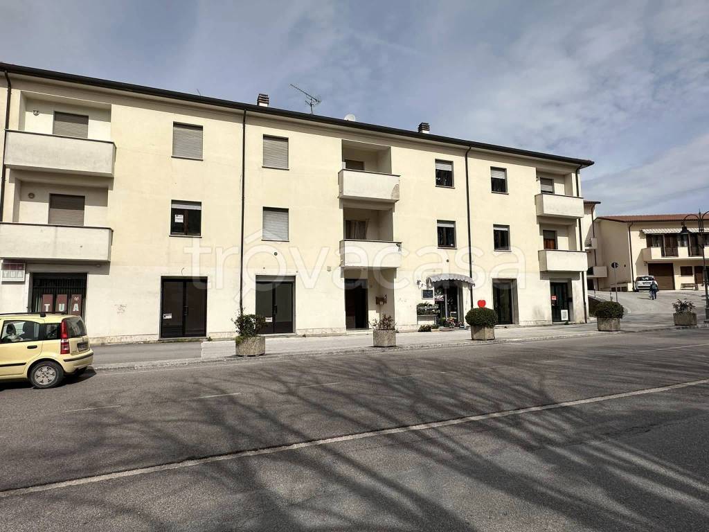 Appartamento in vendita a Nocera Umbra via Felice Bisleri