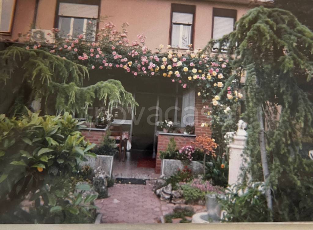 Villa a Schiera in in vendita da privato a Piacenza