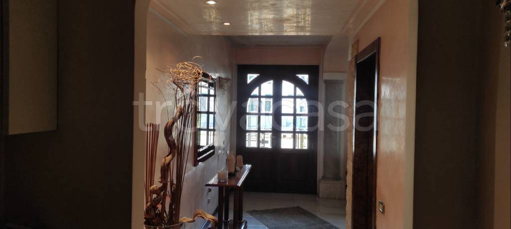 Villa Bifamiliare in in vendita da privato a Calcinate via Zerra, 5