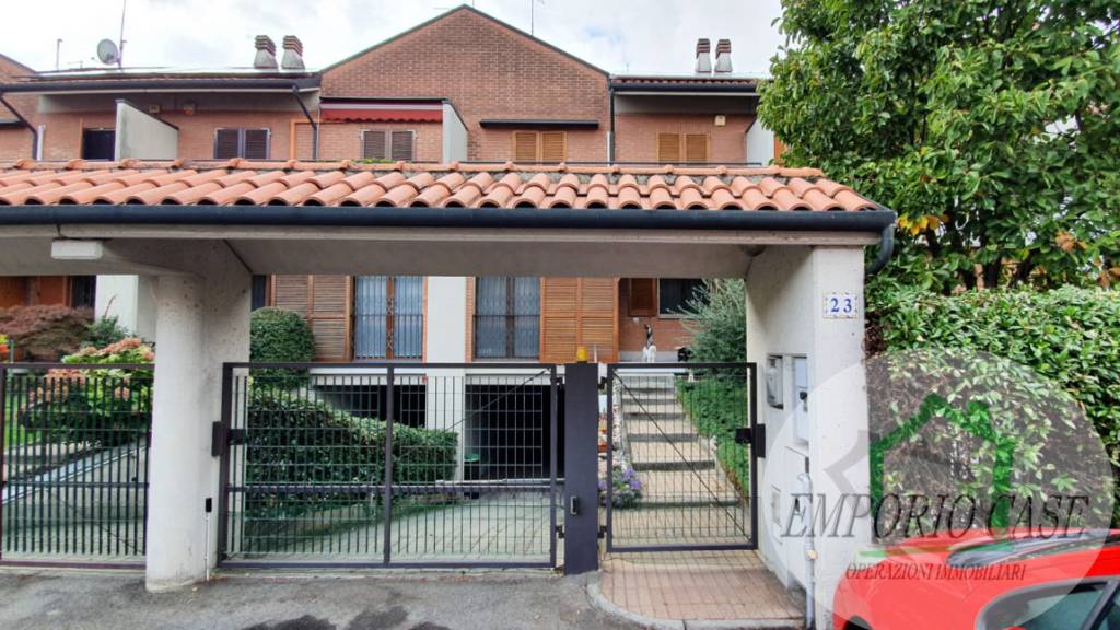 Villa a Schiera in vendita a Segrate via Arno, 23
