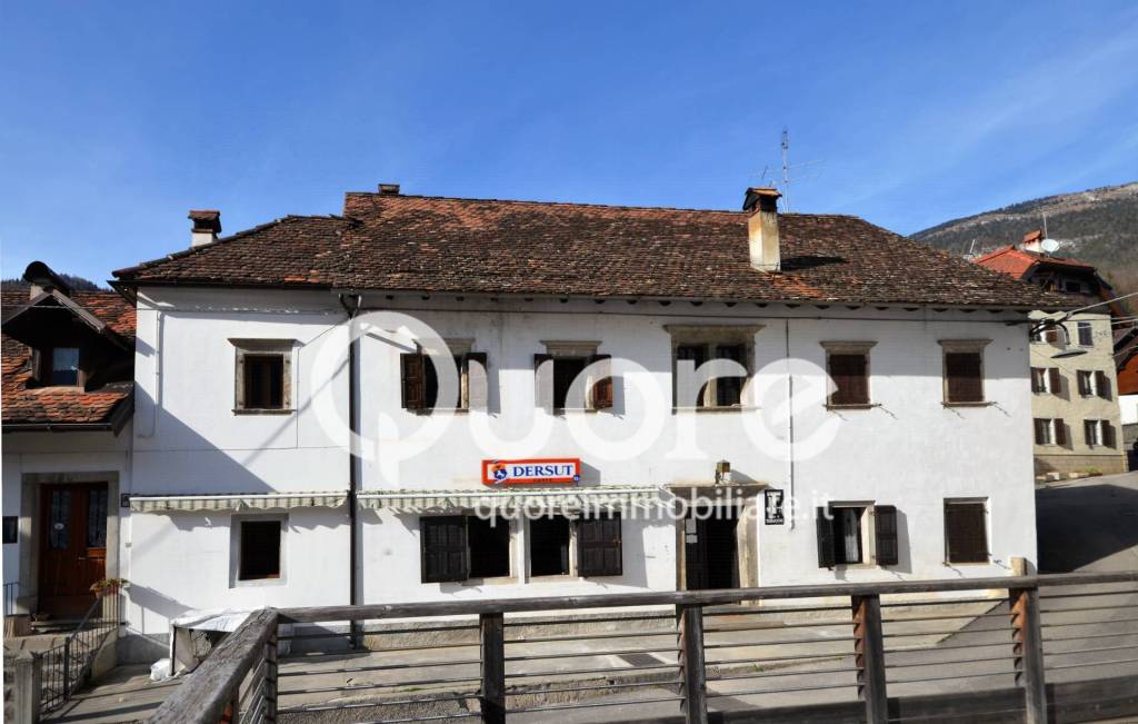Casa Indipendente in vendita a Prato Carnico