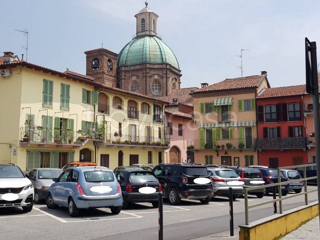 Casa Indipendente in vendita a Gassino Torinese via Giuseppe Mazzini