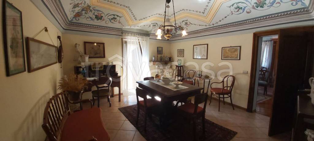 Casale in vendita a Fubine Monferrato via San Giovanni Bosco, 5