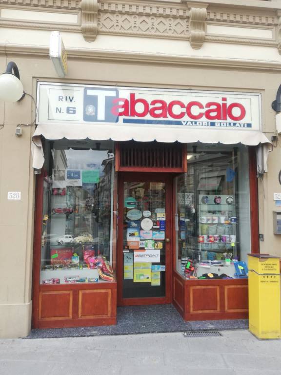 Tabaccheria in vendita a Sesto Fiorentino via Antonio Gramsci, 328
