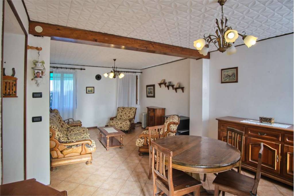 Villa a Schiera in vendita a Musile di Piave via Interessati