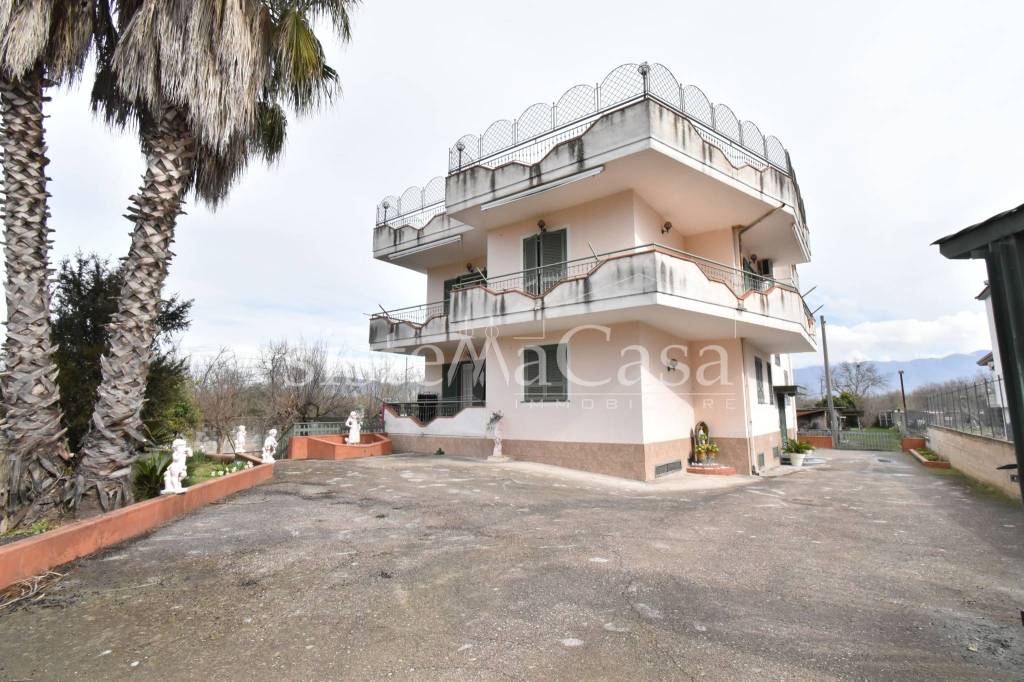 Villa Bifamiliare in vendita a Scisciano via Molino