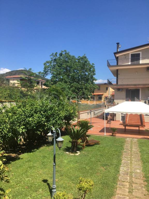 Villa in in vendita da privato a Caserta via degli Arazzi, 13