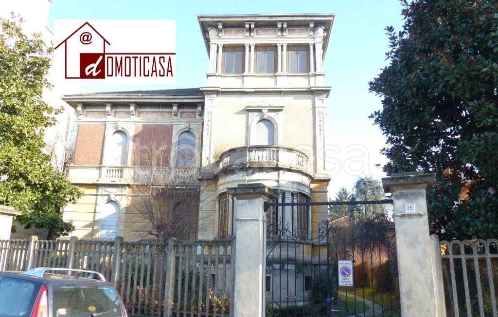Villa in vendita a Vercelli via Tripoli, 23